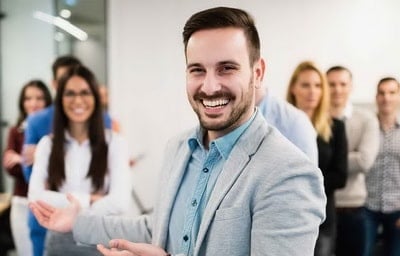 Image depicting a team discussing and addressing doubts about their Scrum Master's abilities